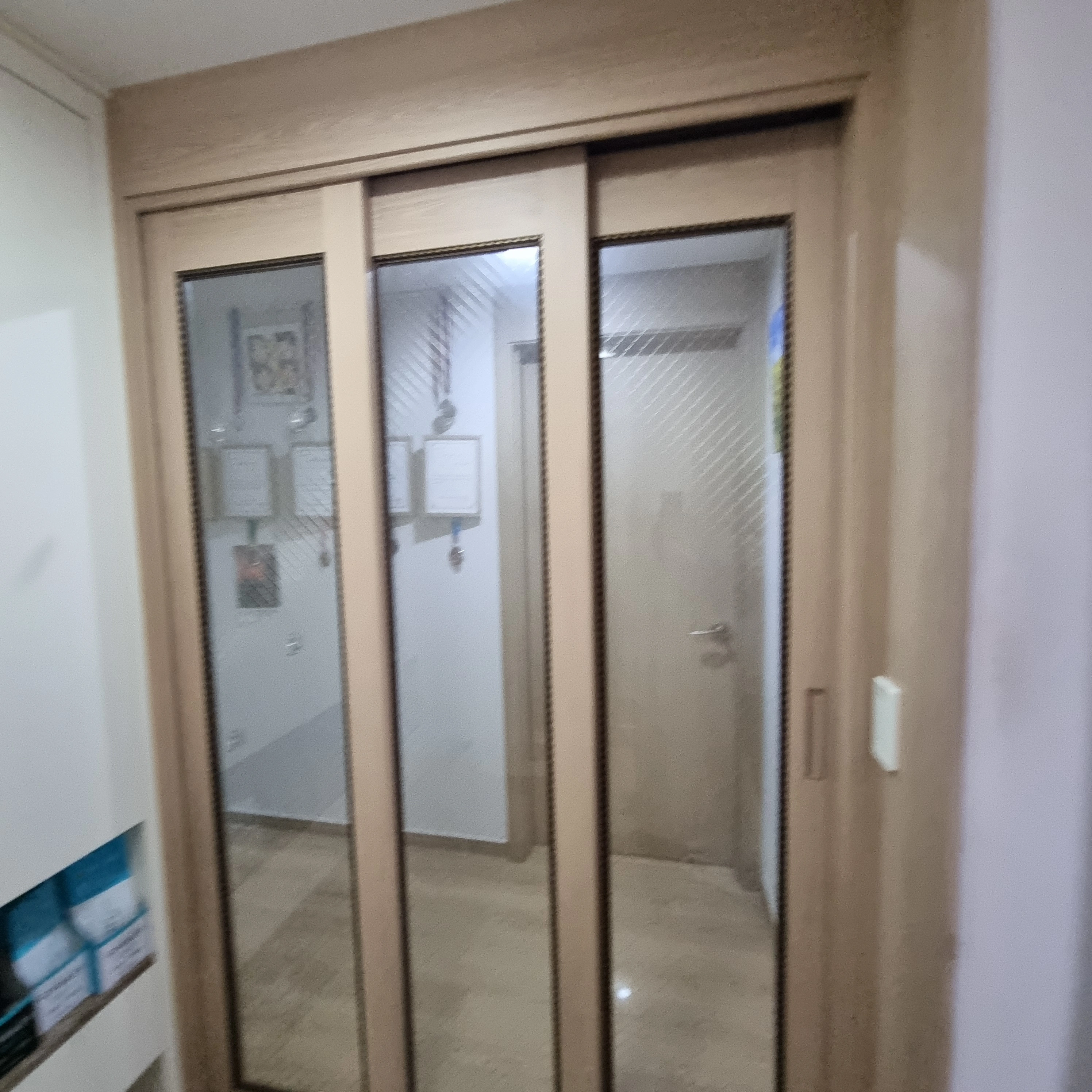 중문 잠금장치 작업 후