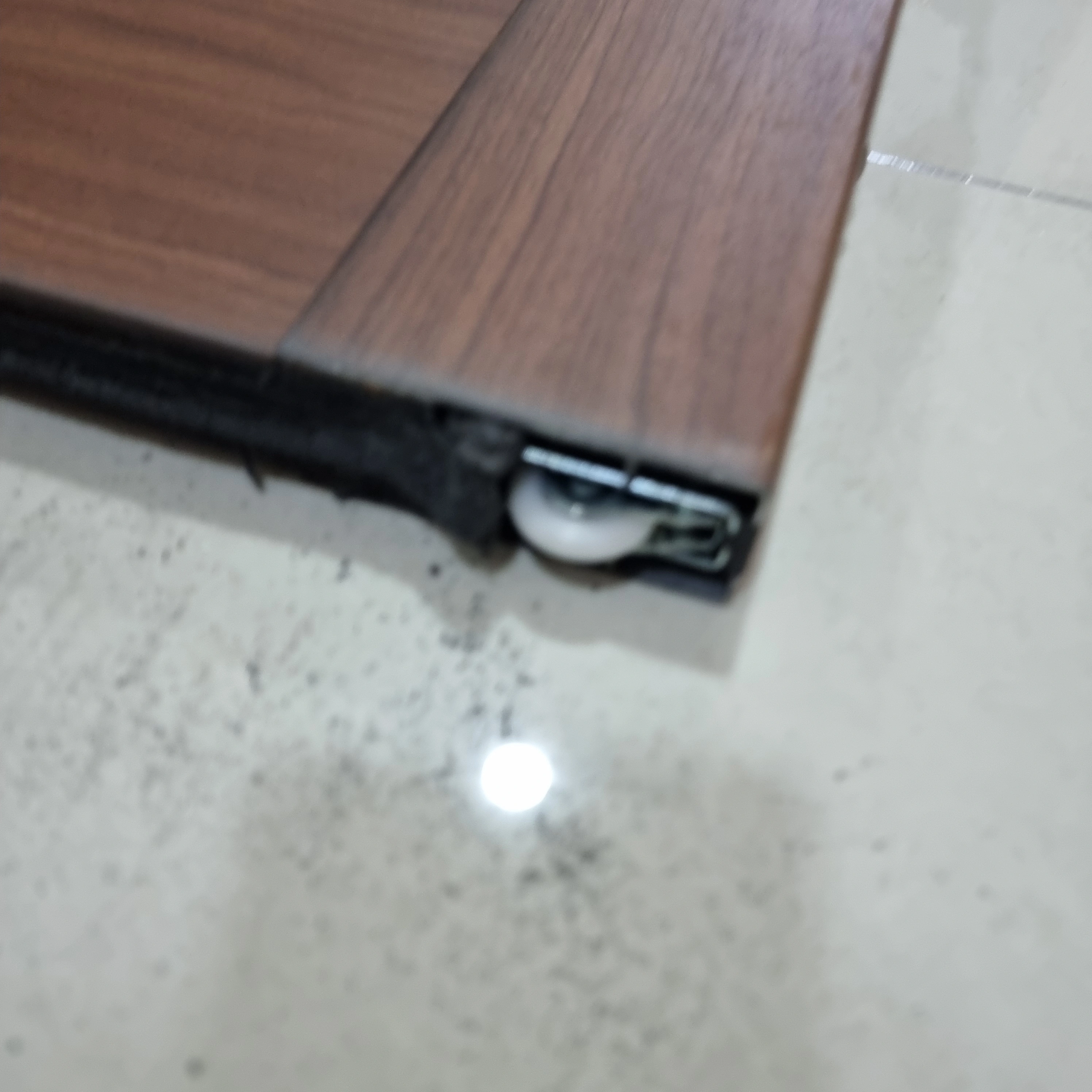 상가 중문 교체 후